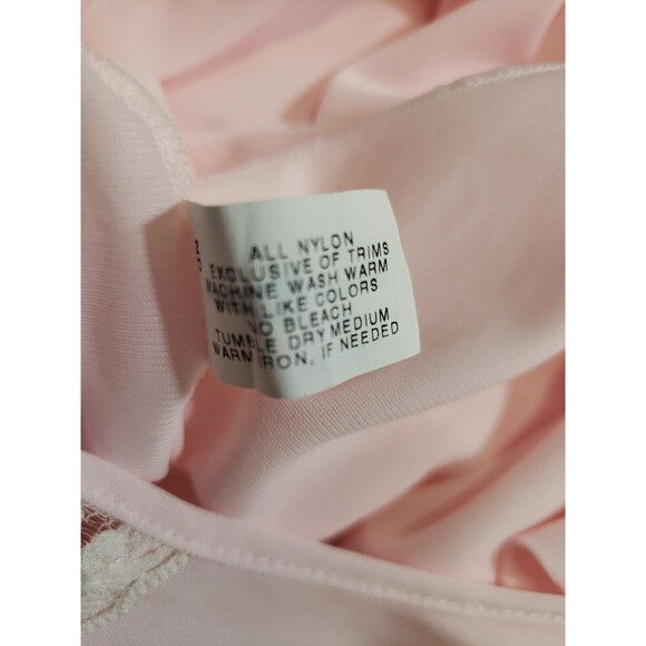 Vintage Shadowline Pink Robe Housecoat Women's Size M Button Front Nylon Short - Picture 11 of 11